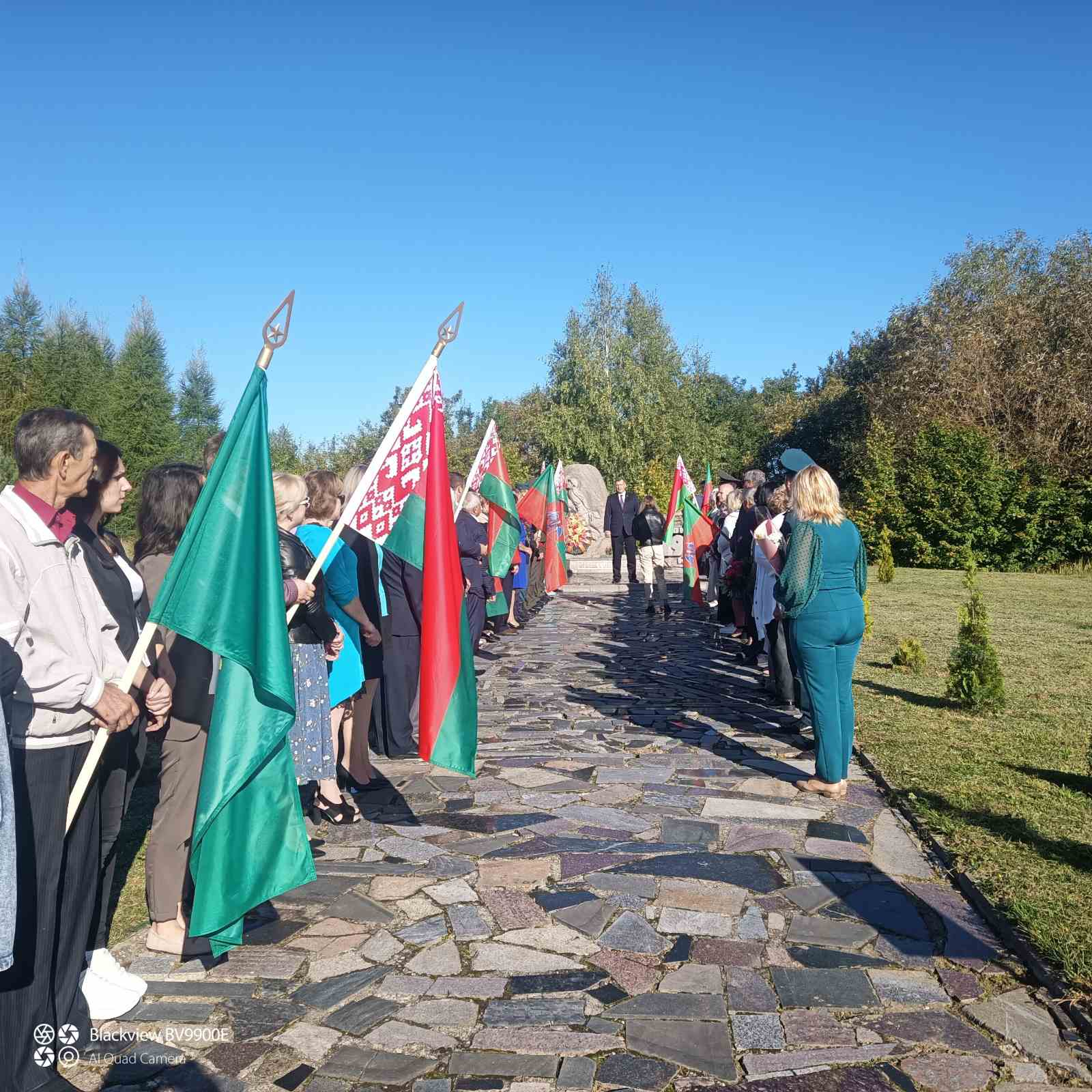Делегация Новогрудского лесхоза приняла участие в торжественном митинге «Беларусь единая»